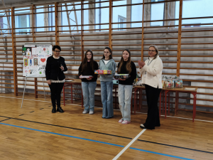 Zdjęcie do artykułu Podsumowanie programu antynarkotykowego:  Nie biorę, nie ryzykuję!