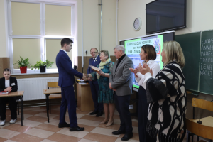 Zdjęcie do artykułu Międzyszkolne konkursy pod hasłem „Sybir – ziemia cierpień”  w Zespole Szkolno – Przedszkolnym w Nowych Piekutach