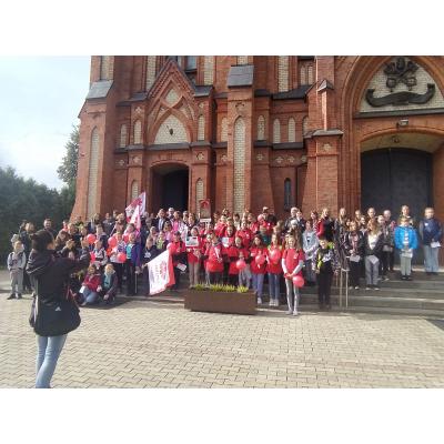 XIII piesza pielgrzymka dziękczynna wolontariuszy ze szkolnych kół Caritas XIII piesza pielgrzymka dziękczynna wolontariuszy ze szkolnych kół Caritas