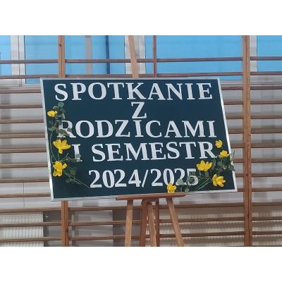 Zebranie z rodzicami podsumowujące I półrocze Zebranie z rodzicami podsumowujące I półrocze