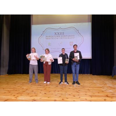 Sukces naszych uczniów w konkursie ortograficznym!