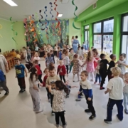 Messenger_creation_7D42D889-7B66-4CEC-B2EC-04ABF30000C4