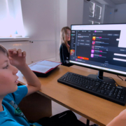 Multimedialny szał.00_00_17_06.Still005